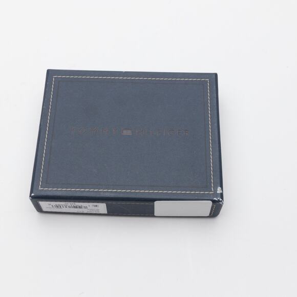 Tommy Hilfiger Men Orson II Angled Flag Trifold Leather Wallet - Picture 6 of 6